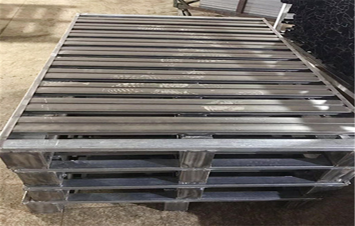 鋼制托盤對(duì)立體庫有什么影響